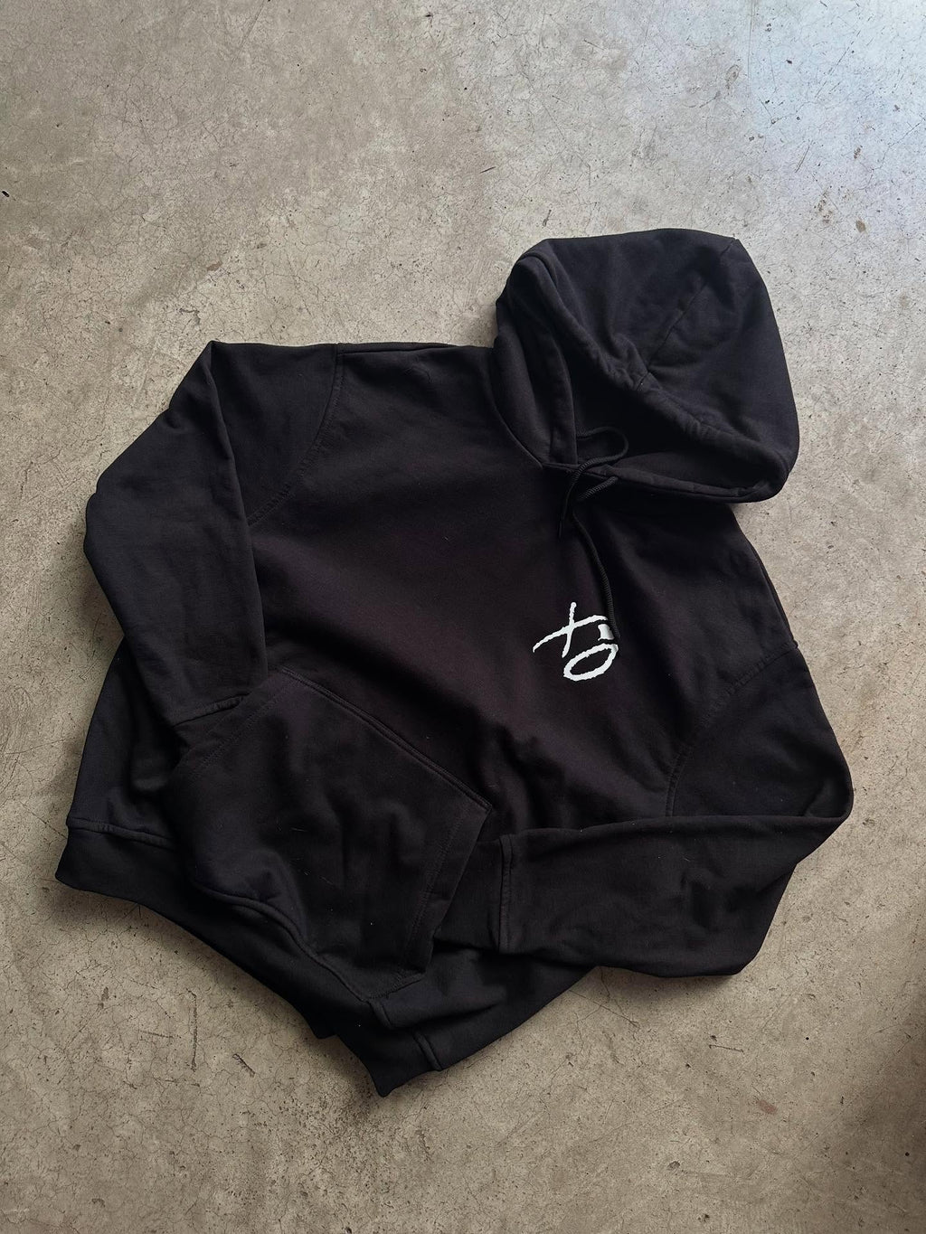 Black XO Graphic Hoodie – The Weeknd Edition - Nomad.Ma