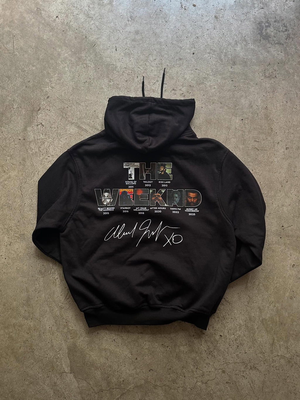 Black XO Graphic Hoodie – The Weeknd Edition - Nomad.Ma